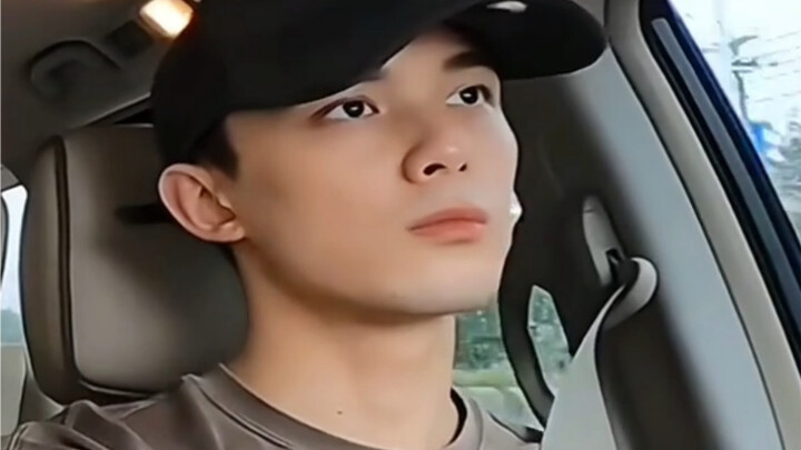 Traveling as Wu Lei’s co-pilot