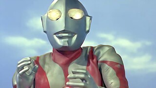 The first generation was killed by Zetton, and Zoffy came to the rescue!