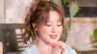 Diệp Thư Hoa: Gần đây thích các nhóm nhạc nữ, đặc biệt là các em gái LESSERAFIM…