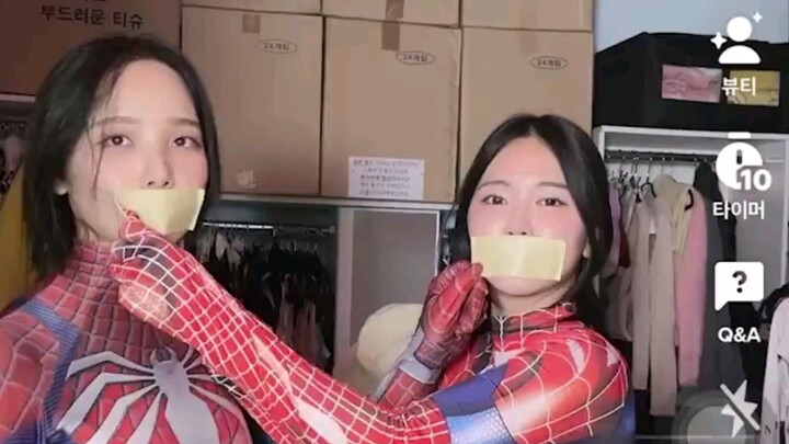 Đây chính là cách quay video Người Nhện bị trói!