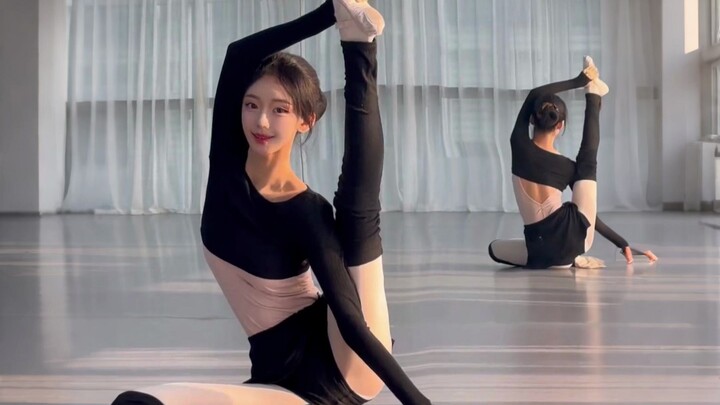 สัดส่วนของนักศึกษาสาวที่เรียนเต้นรำ~