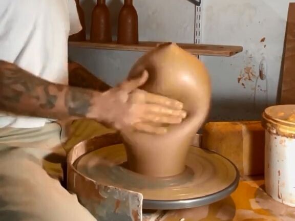 لحظات مؤثرة في صناعة السيراميك
