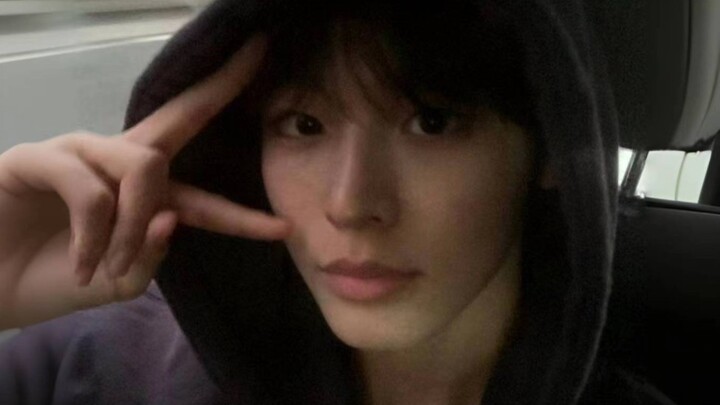 Bukan, kok di subunit baru NCT kalian ada cowok ganteng sebesar ini?!