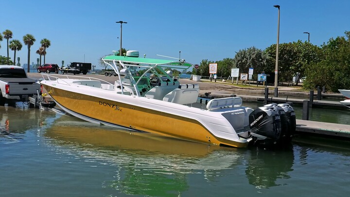 Miami Boat Ramp: Busy day on the water.