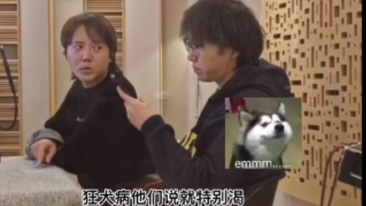 Gu Jiangshan dan Jin Xian mengatakan bahwa penderita rabies itu sangat haus