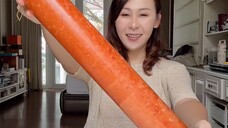 Nemu aja ya yang gede gede …. Bisa buat kasih makan sekampung ...
