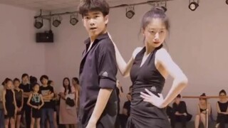 #王崇墨李茉晗 #墨茉 欢快活波充满活力的牛仔舞