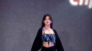 เซ็กซี่เทพตลอดกาล｜ชอบส่วนนี้จัง! 🎵กระโปรงสั้น-AOA