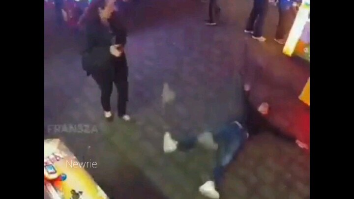 jangan liat video ini malam malam ada jumpscare 😱😱 absurdhumor#3