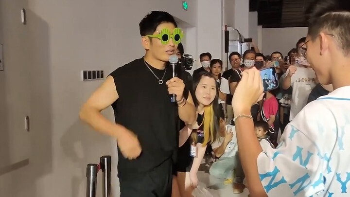 2023.8.19 Inoue Masahiro x Matsuda Satoshi Shenzhen fan meeting, Xiao Ming praised my clothes for be