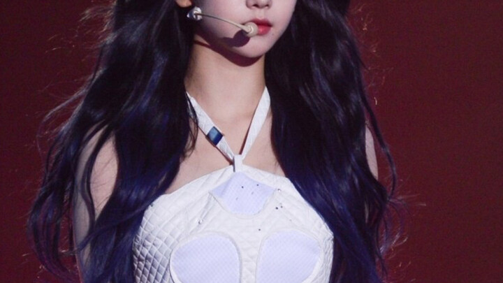 "After watching this video, you’ll understand why SM chose her as their face."