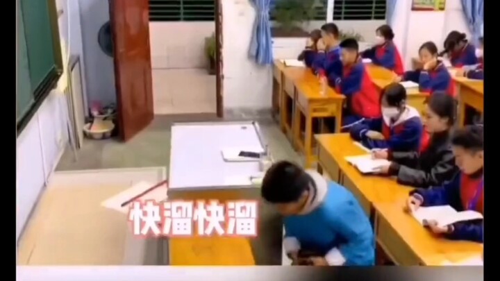 这才是青春该有的样子，盘点满级学生的迷惑行为