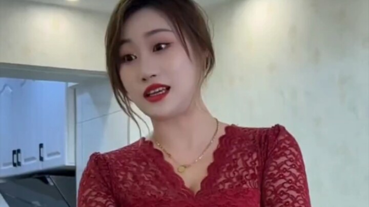 “พี่สาวเธอก็รู้อดีตของเธออยู่นะ”