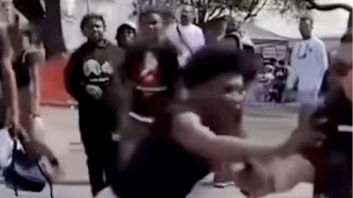 Di Florida, kamu boleh nggak hidup, tapi kamu nggak boleh nggak punya kehidupan!!