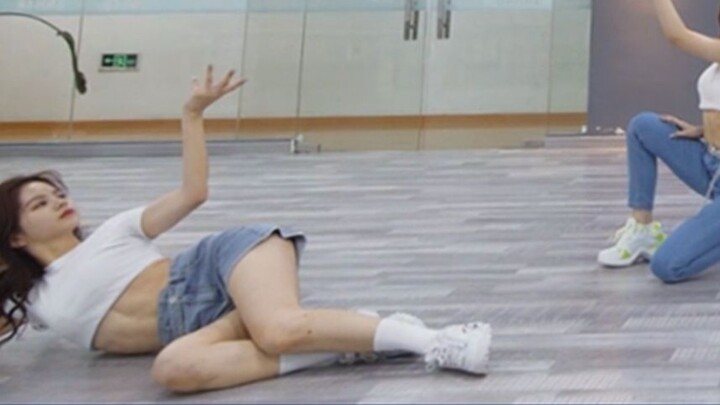 【SNH48_7SENSES】Ruang latihan dansa "Sandglass".