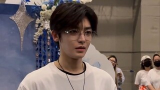 Fan talks 👄to Hou Minghao เปิดกล้องซีรี่ส์จีนเรื่อง Que Gu/Bird Bond 雀骨