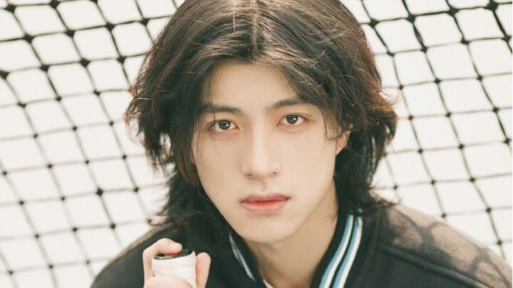 要说男生留长发的魅力在哪？