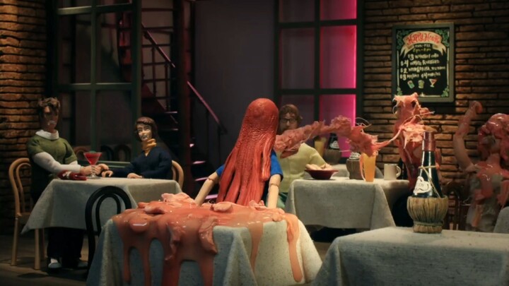 [Robot Chicken] Pernahkah Anda menonton X-Men? Bisakah Anda menjelaskan apakah Phoenix memiliki keku