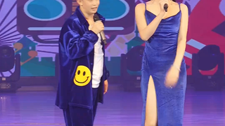 ساقا وين وين الطويلتان #موقع العرض_3