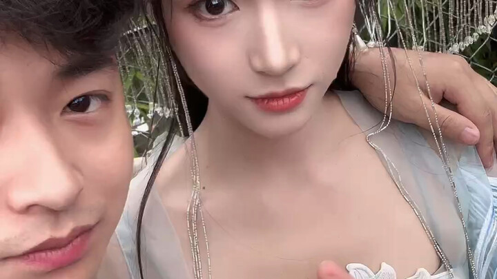 أخي جيا، أنا أيضًا أرغب في التمثيل في حلقة.