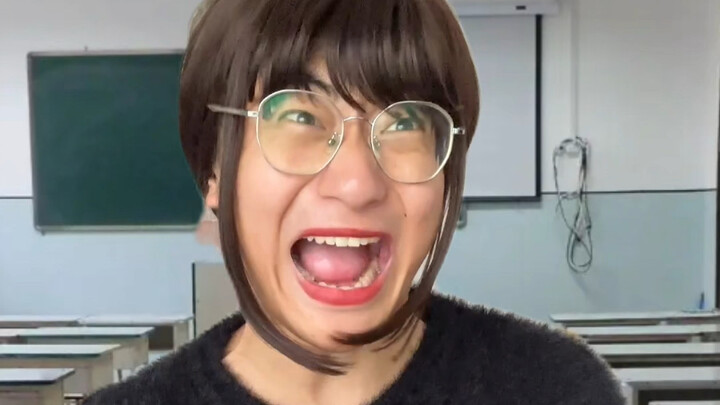 Những cô gái nổi loạn quanh ta