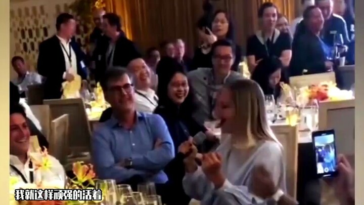 พี่สาวซีอาที่ทำความสะอาดฟ้าถูกกักขังเป็นเวลา 2 เดือน? แฟนๆ: เมื่อไหร่จะปล่อยออกมา?