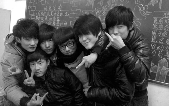 الذكريات الميتة تهاجمني فجأة