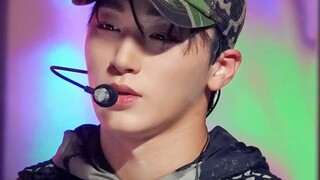 【ATEEZ | تشي سان】 يا إلهي، من كان يظن أنه كان نحيفًا جدًا عند انطلاقته؟ | عرض مباشر لـ Bouncy في Sho