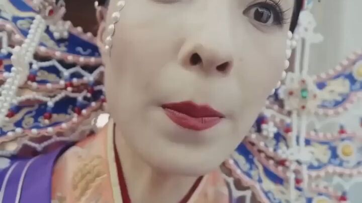 &{เต็มเรื่อง}ชายคนหนึ่งย้อนเวลากลับไปเป็นจักรพรรดิและใช้เทคโนโลยีเพื่อโค้นล้มโลก