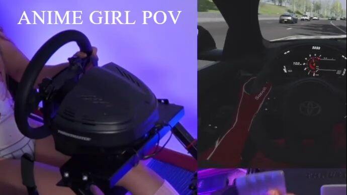 Anime Girl Using A VR To Play Simulator
