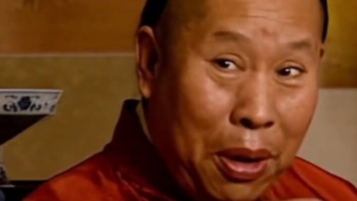 Pada akhir era Qing, para keturunan Bannermen lebih mementingkan hura-hura daripada mencari nafkah; 