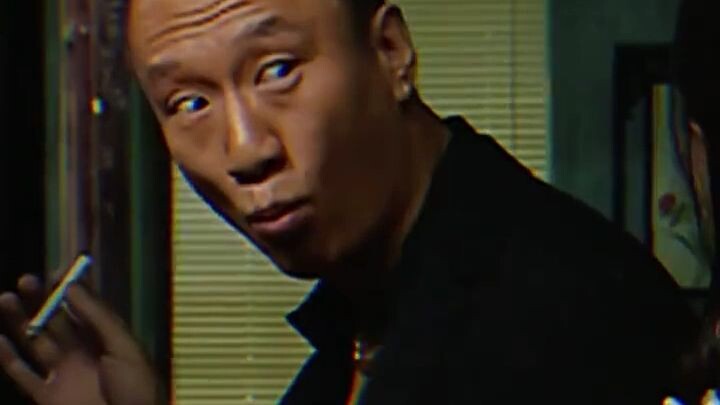 Bakteri: Bisakah manusia benar-benar memahami makhluk ini? Manusia: Bisakah makhluk ini benar-benar 