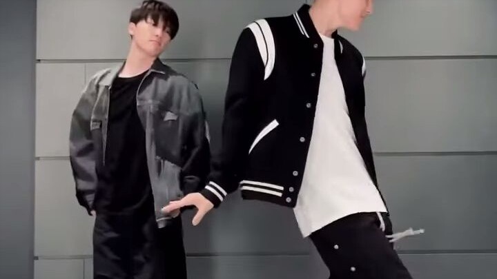 【Dino & Hoshi】- Neyo 'Because Of You' วิดีโอเต้นสั้นๆ