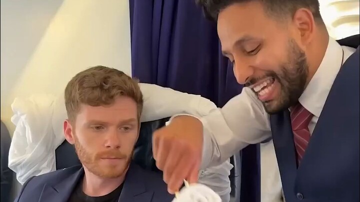 First Class vs Economy Class P2