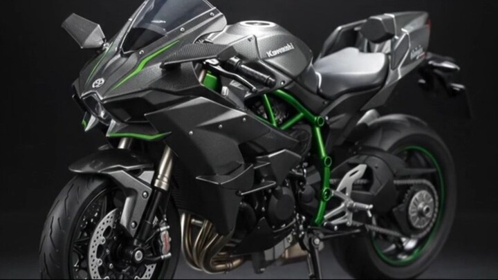 Unboxing the Monster Kawasaki Ninja H2R! 🟢⚡ ASMR