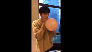 ทักทายน่ารักๆแบบหลินอี #หลินอี #LinYi #林一
