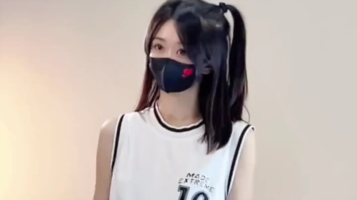 开心摇来了(●'◡'●)