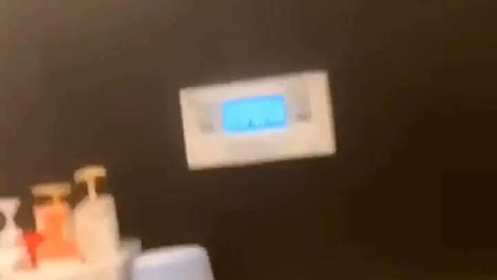 哈哈哈哈哈哈哈哈哈哈哈哈哈哈哈哈哈牙白 牙白 “嗷呜”  （ 大自然的回馈 之 天然造浪池 狗头.jpg