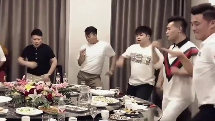 Bộ phim tài liệu quy mô lớn “Khi lấy chồng mới hiểu” sẽ tiếp tục được phát sóng phục vụ các bạn!