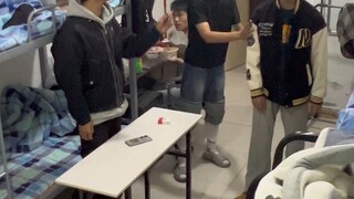 How can I live in this dorm? #RoommateRelationships #DormConflict #FunnyStories #CollegeStudents