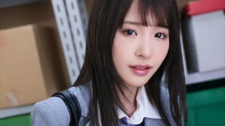As soon as the sound of the suspense comes, pure love appears!!! The contrast is too great!!!