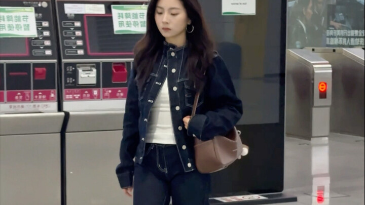 เมื่อคุณคิดว่าตัวเองแต่งตัวเท่สุดๆ แล้วออกจากบ้าน (มุมมองคนเดินผ่าน)