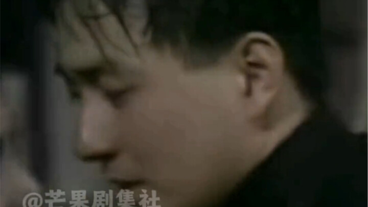 一个关于表白对象变亲妈，当卧底后失身给弟弟的故事。