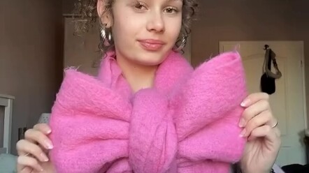 Tie a fancy, eye-catching big bow before heading out!