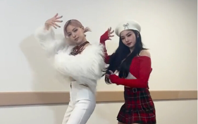 ISA × Yoojung ITZY's UNTOUCHABLE Challenge STAYC + ITZY