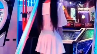 loli dance siêu cute p2 😲😲