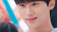 "Yoo Sun Jae Smile Collector" 55 detik, kumpulan 63 cowok imut dengan bibir melengkung dalam sekejap