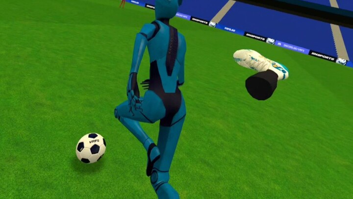 Bermain sepak bola pasti kadang-kadang mengenai orang