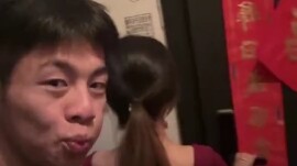 “她是有多内疚”