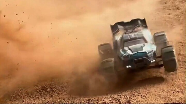 The performance is good after changing to sand tires, and it can even do somersaults